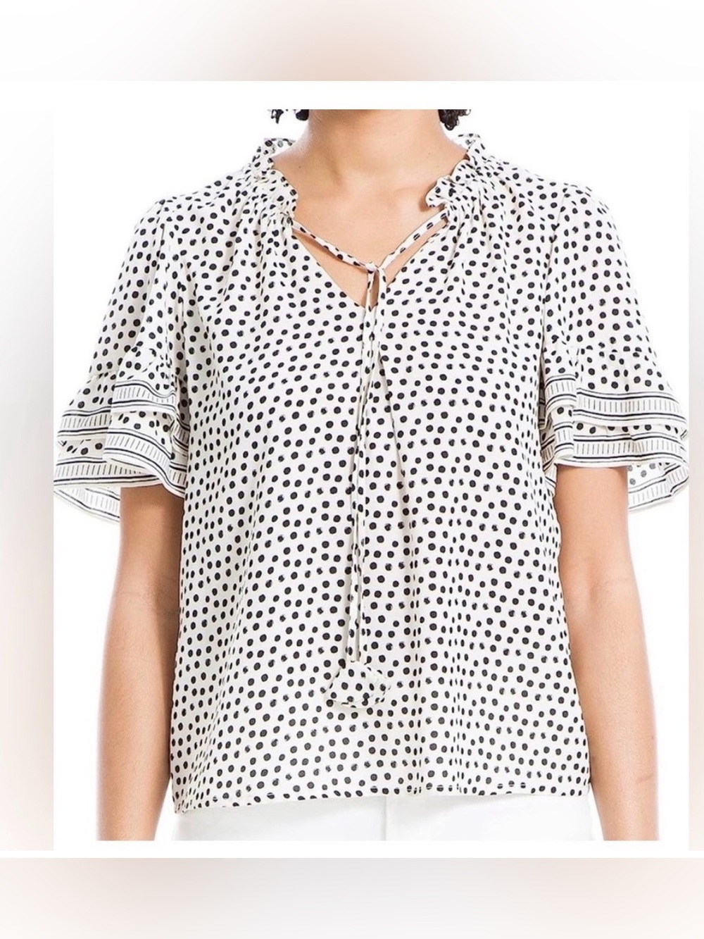 Max Studio Polka Dot Tie-Neck Top (M) ✨